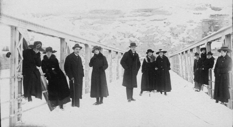 Ловеч преди век