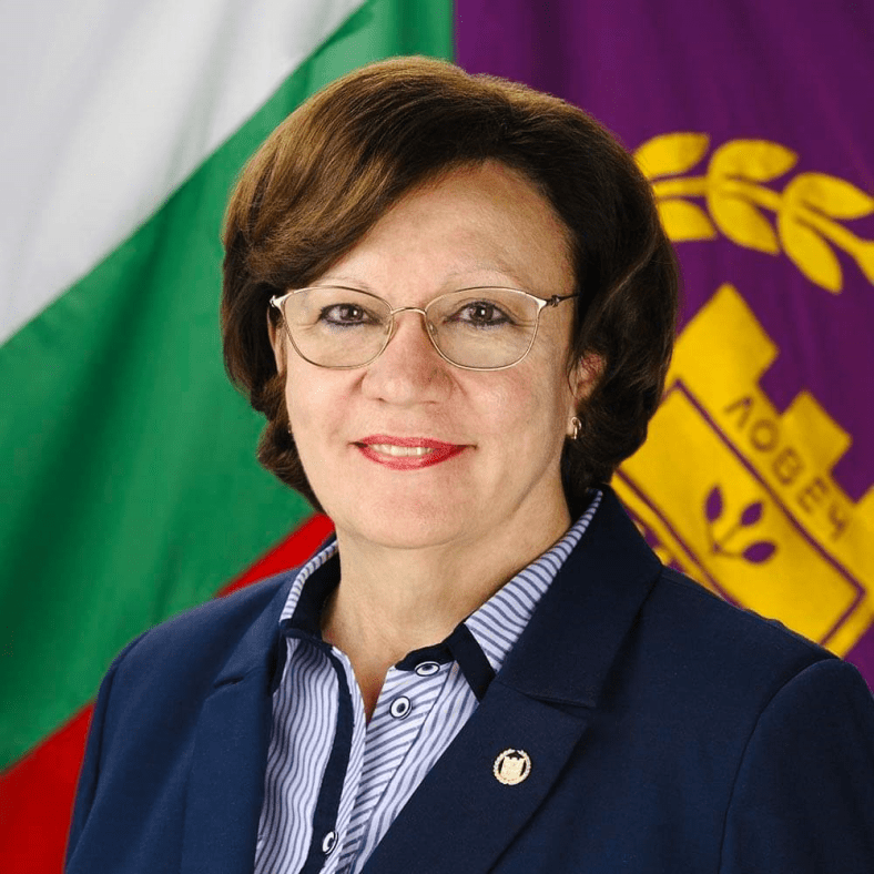 корнелия маринова септ 2022