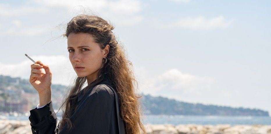 parthenope-2024-paolo-sorrentino-recensione-932x460